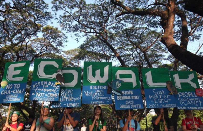 Ecowalk protest by Kalikasan