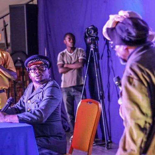 Theater en natuurbehoud in Virunga